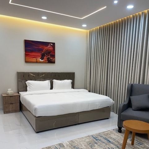 Sultana Naseem apartment