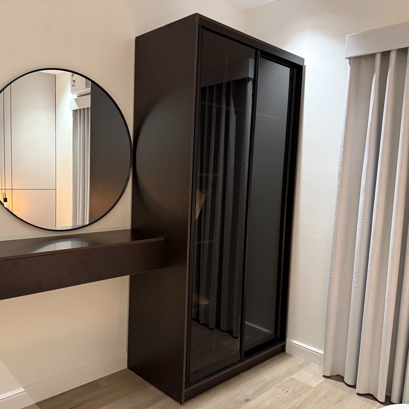 Modern apartment, smart entry