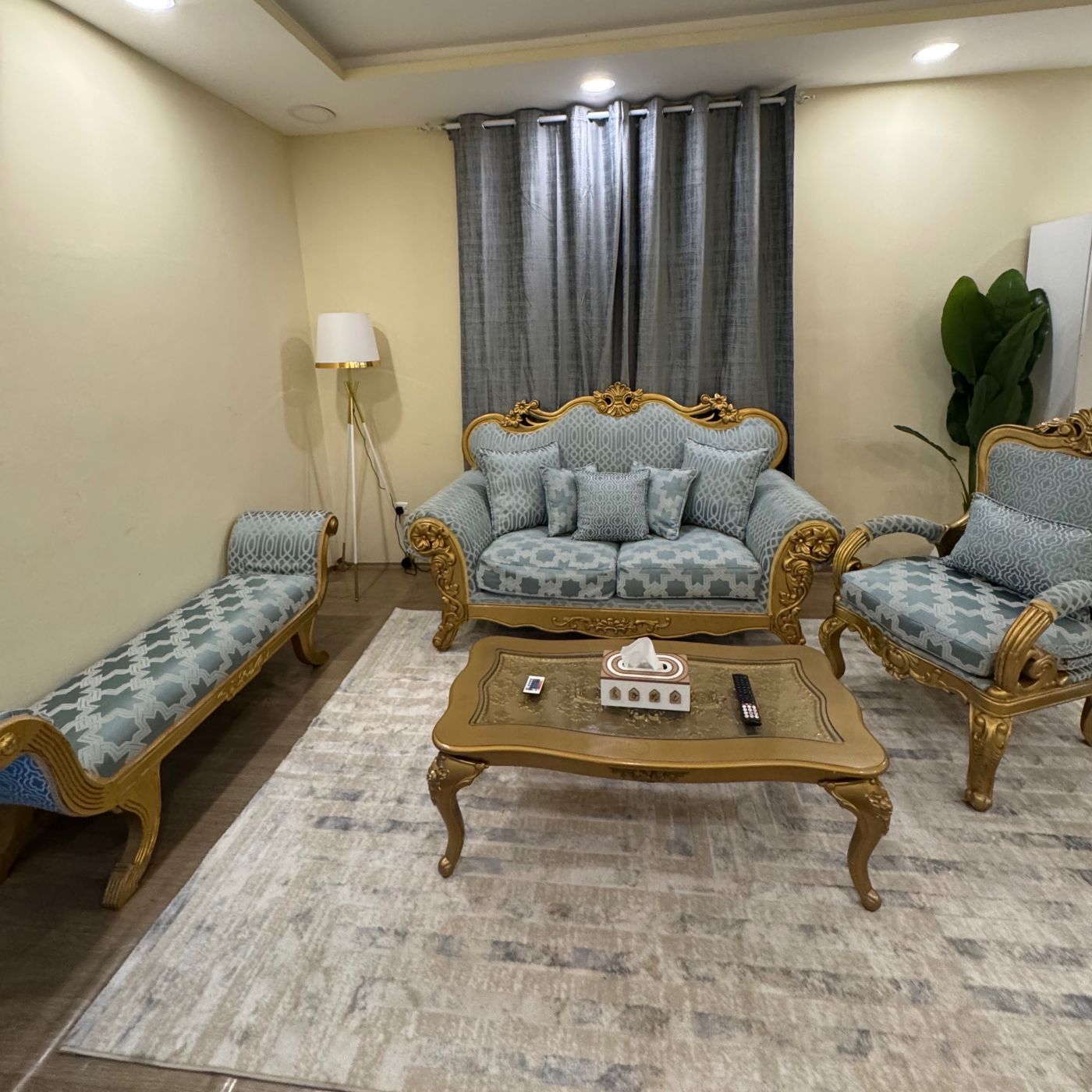 استيديو دار السعادة 4