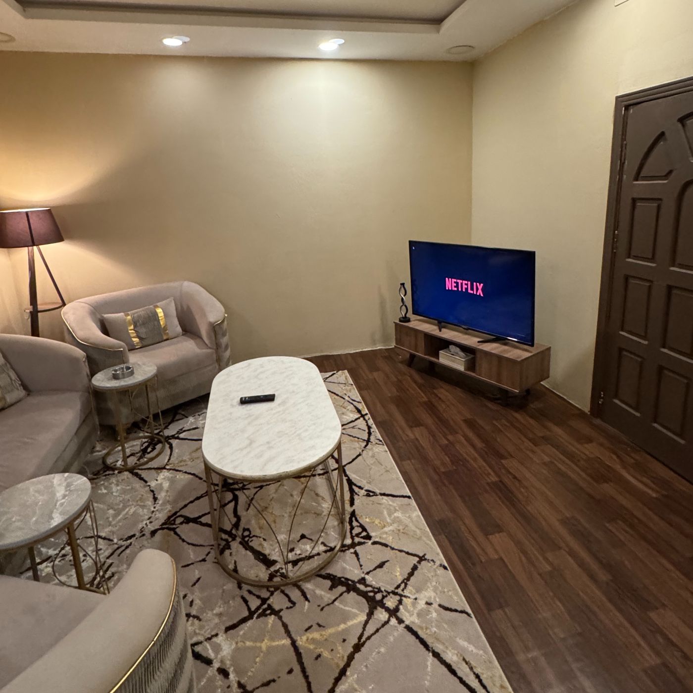 استيديو دار السعادة 1