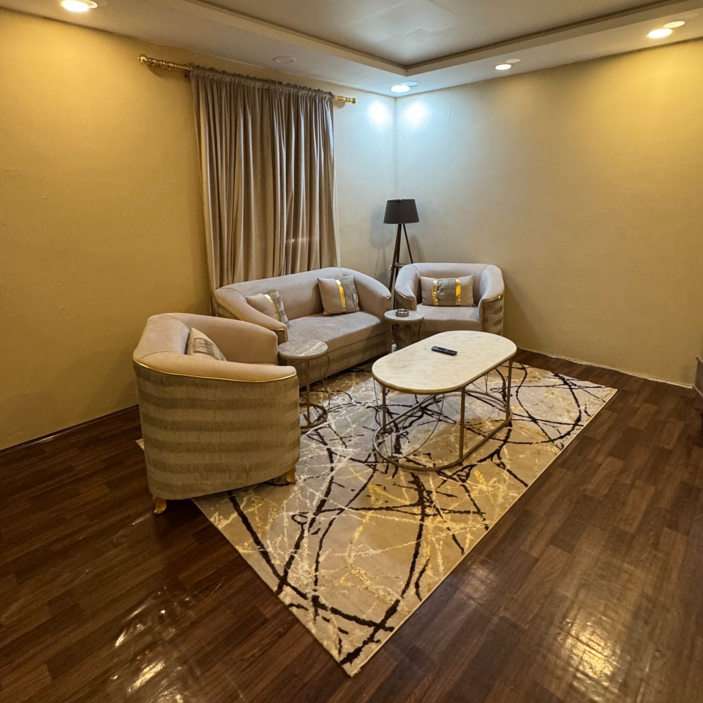 استيديو دار السعادة 1