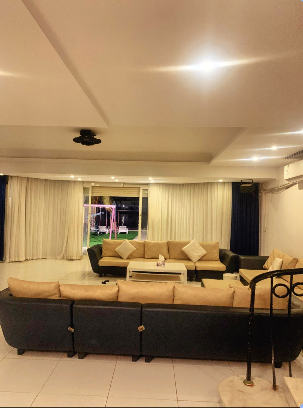 فيلا البيلسان درة العروس
